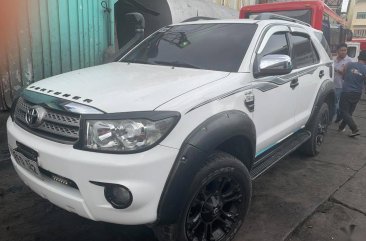 Sell 2011 Toyota Fortuner in Pasay