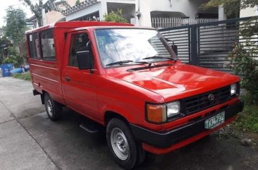 Sell Red 1993 Toyota tamaraw in Manila