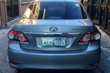 Selling Silver Toyota Corolla Altis 2012 in Pasay