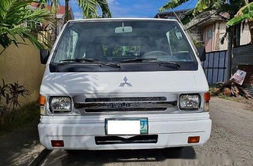 White Mitsubishi L300 2010 Manual for sale 