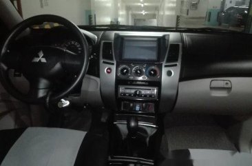 Selling Grey Mitsubishi Montero sport 2015 in Manila