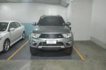 Selling Grey Mitsubishi Montero sport 2015 in Manila