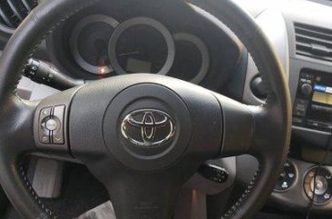 Selling Toyota Rav4 2011 at 35000 km