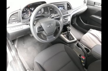 Sell Silver 2017 Hyundai Elantra Sedan at 3463 in Paranaque City