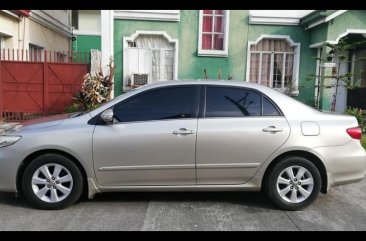 Silver Toyota Corolla altis 2011 Sedan for sale in Cabuyao