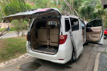 Selling Toyota Alphard 2011 in Dasmariñas