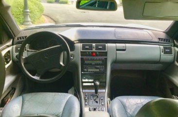 Silver Mercedes-Benz E-Class 1998 for sale in Manila