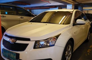 Selling White Chevrolet Cruze 2010 in Manila