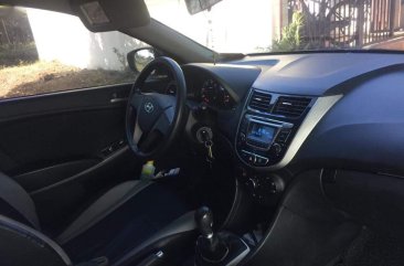 Grey Hyundai Accent 2015 for sale in Quezon City