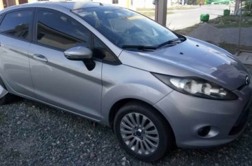 Selling Grey Ford Fiesta 2012 in General Trias