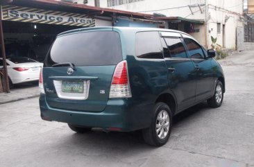 Sell Green 2010 Toyota Innova SUV / MPV in Quezon City