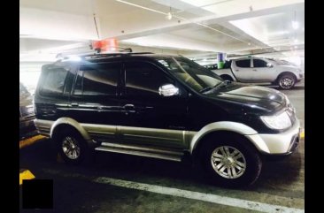 Selling Black Isuzu Crosswind 2008 in Caloocan