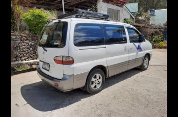 Selling White Hyundai Starex 2006 Van in Alicia