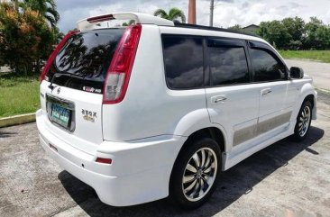 White Nissan X-Trail 2005 SUV / MPV for sale in Manila