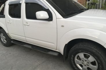 White Nissan Navara 2011 Truck at 81000 for sale in Manila