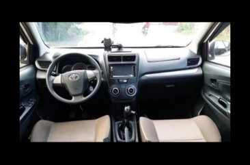 Sell White 2018 Toyota Avanza in Quezon City