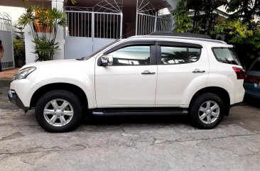 Selling Pearl White Isuzu Mu-X 2016 in Quezon City