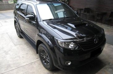 Selling Grey Toyota Fortuner 2014 in Manila