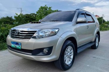 Selling Beige Toyota Fortuner 2014 in Cavite