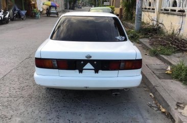 Sell White 2006 Nissan Sunny in San Fernando