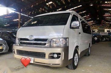 Sell White Toyota Grandia in Quezon City