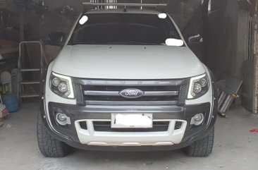 Selling White Ford Ranger in Parañaque