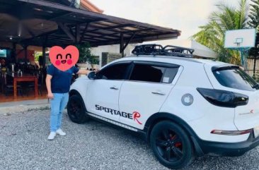 Selling White Kia Sportage in Cebu City