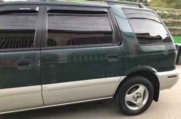 Sell Green Mitsubishi Space Wagon Wagon (Estate) in Carmona