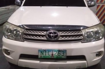 White Toyota Fortuner for sale in Manila