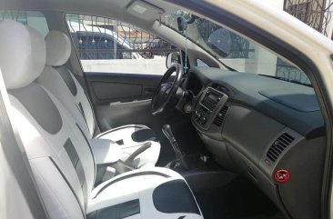 Sell White Toyota Innova for sale in Balagtas