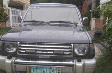 Selling Black Mitsubishi Pajero for sale in Bacoor