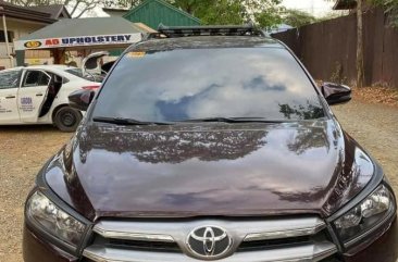 Selling Purple Toyota Innova in Puerto Princesa