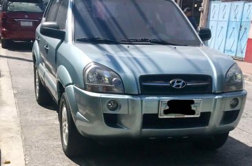 Selling Silver Hyundai Tucson for sale in Marikina