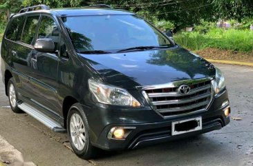 Sell Green Toyota Innova in Quezon City