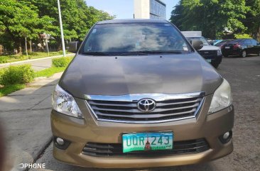 Selling Grey Toyota Innova for sale in Taguig