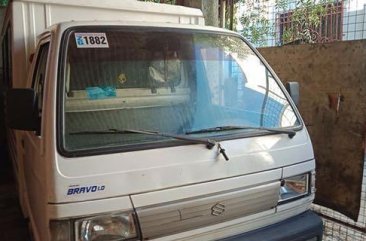 White Suzuki Bravo for sale in Valenzuela