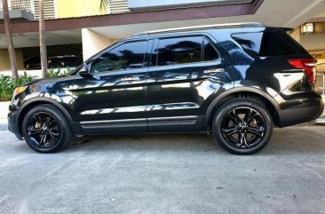 Selling Black Ford Explorer for sale in Parañaque