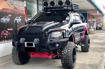 Black Ford Escape for sale in Makati