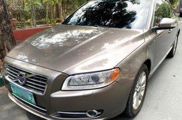 Sell Grey 2010 Volvo C30 in Muntinlupa