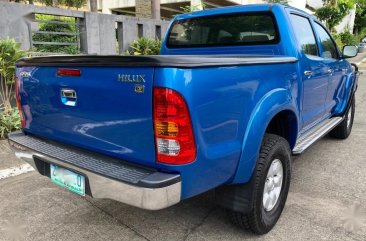 Sell Blue 2006 Toyota Hilux in Parañaque