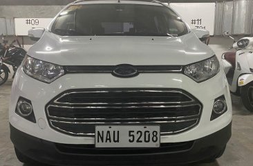 White Ford Ecosport for sale in Makati