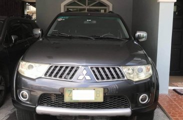 Grey Mitsubishi Montero for sale in Manila