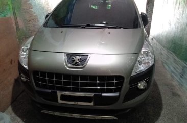 Sell Grey Peugeot 3008 in San Pedro