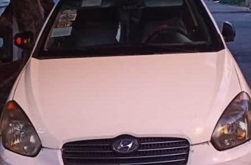 White Hyundai Accent for sale in Manila