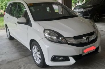 Selling White Honda  Mobilio  2021 in Makati