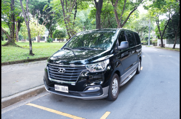 Black Hyundai Starex 2019 for sale in Manila