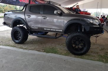 Black Mitsubishi Strada for sale in Valenzuela