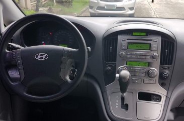 Sell Silver  2013 Hyundai Starex in Manila