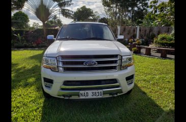 White Ford Expedition 2017 for sale in Muntinlupa