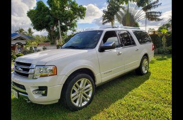 White Ford Expedition 2017 for sale in Muntinlupa